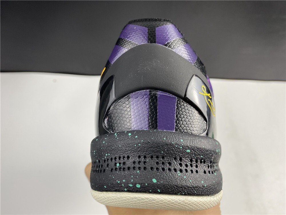 Nike Kobe 8 Easter